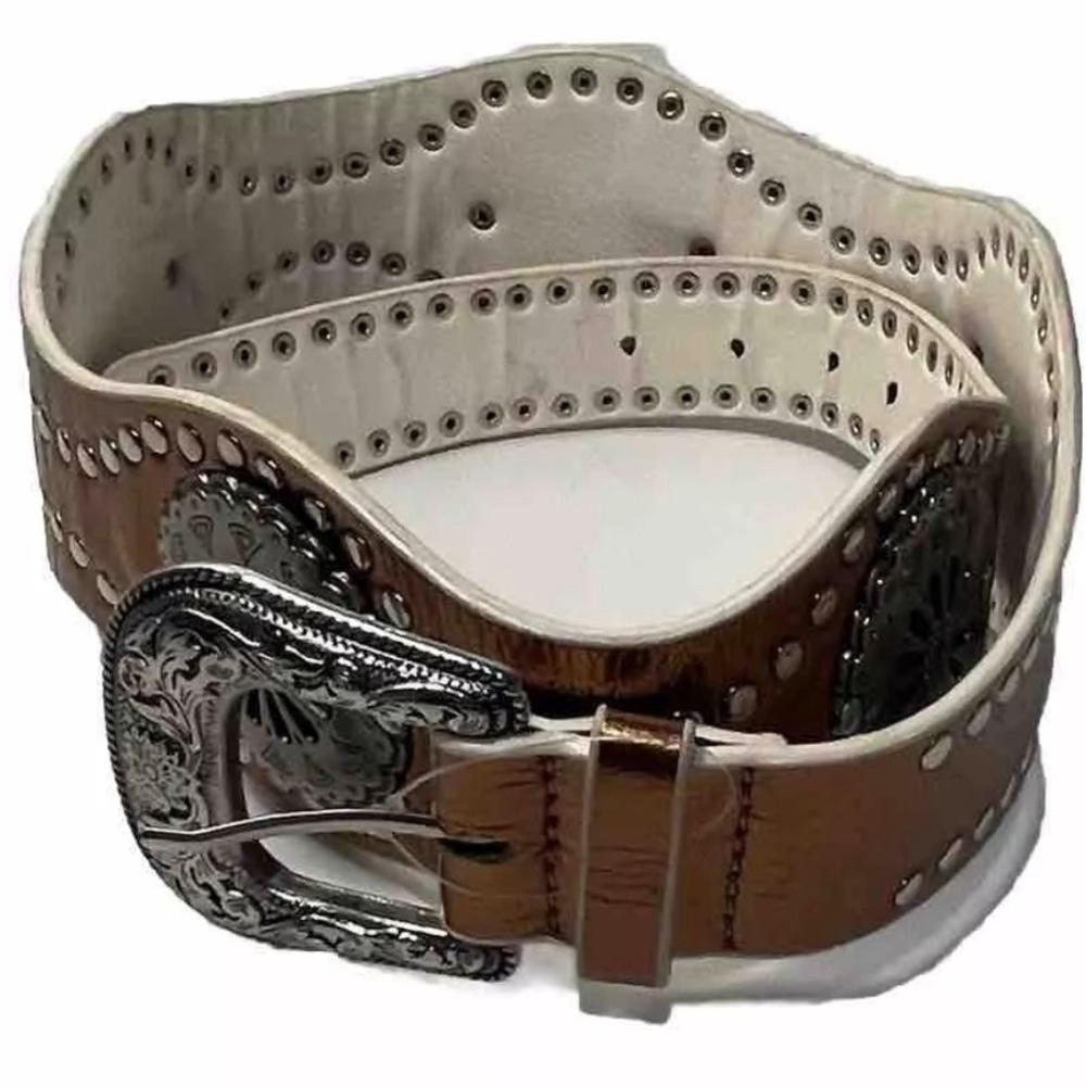 Western Cowgirl Scalloped Belt 36” Silver Buckle Nailhead Designs Gold Metallic